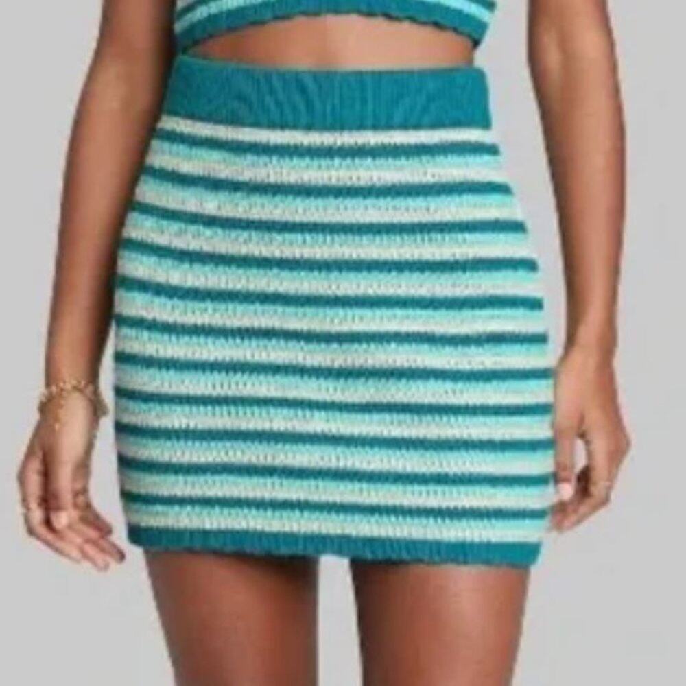 NWT Wild Fable Knit Scallop Hem Striped Skirt size Small